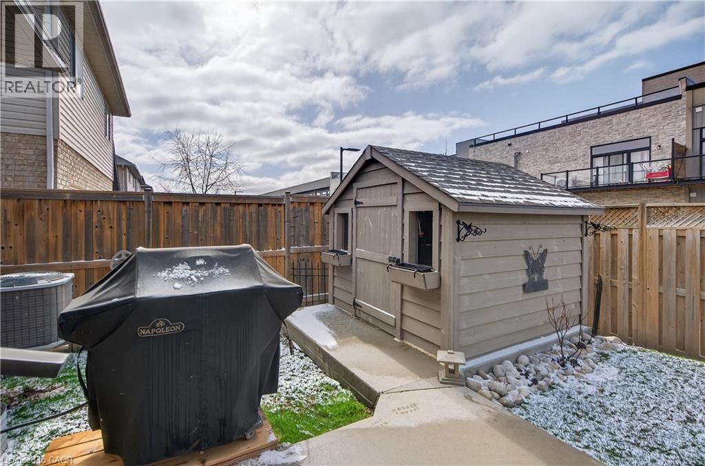 36 BANKS STREET Image 42