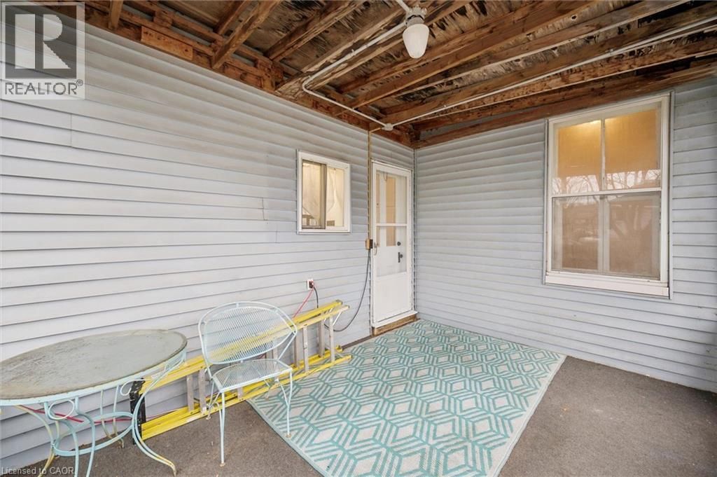 56 WALNUT STREET Image 18