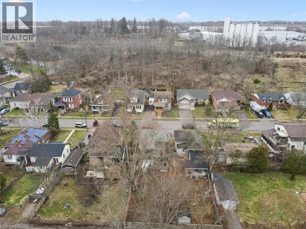 56 WALNUT STREET Image 27