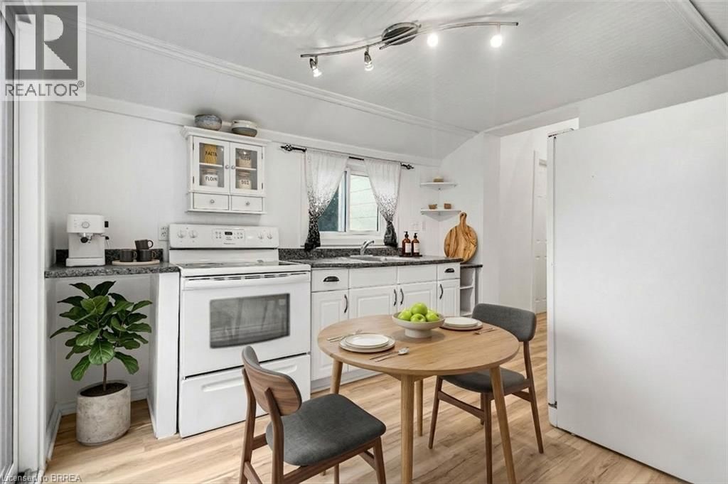 150 CATHARINE AVENUE Image 3