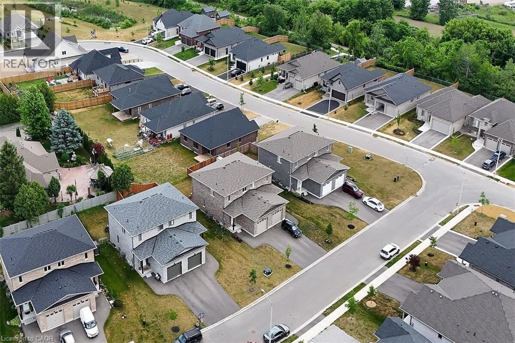 58 PEACHLEAF LANE Image 35