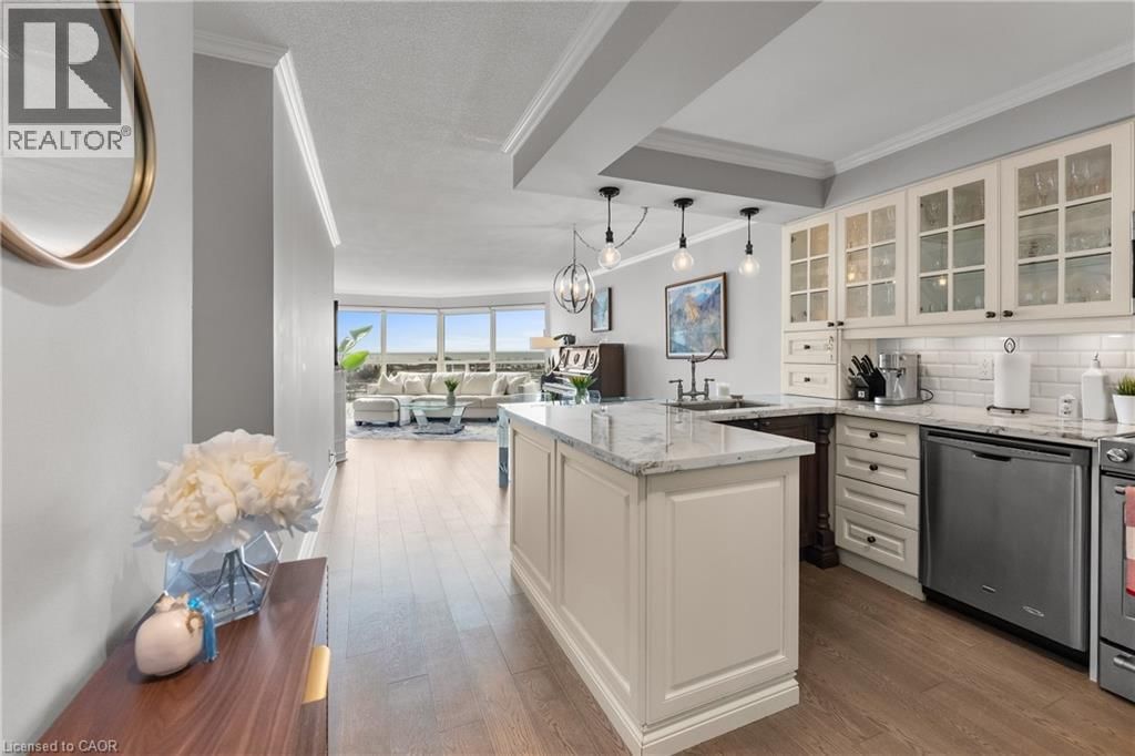 918 - 2261 LAKE SHORE BOULEVARD WEST Image 6