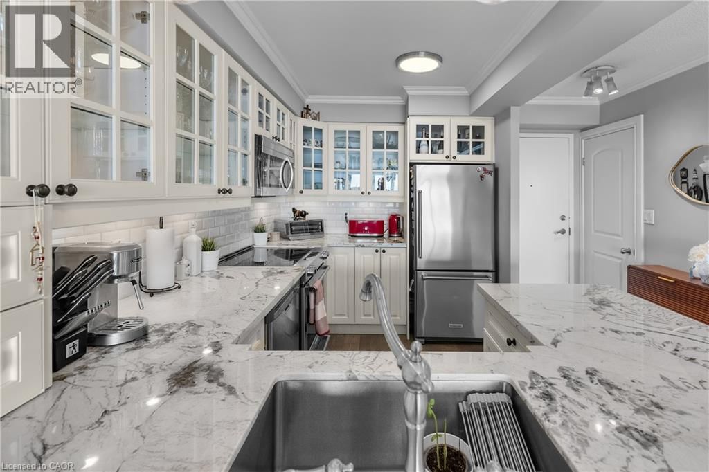 918 - 2261 LAKE SHORE BOULEVARD WEST Image 8