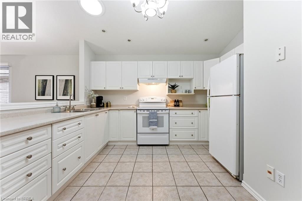 11 - 73 MORTON AVENUE Image 10