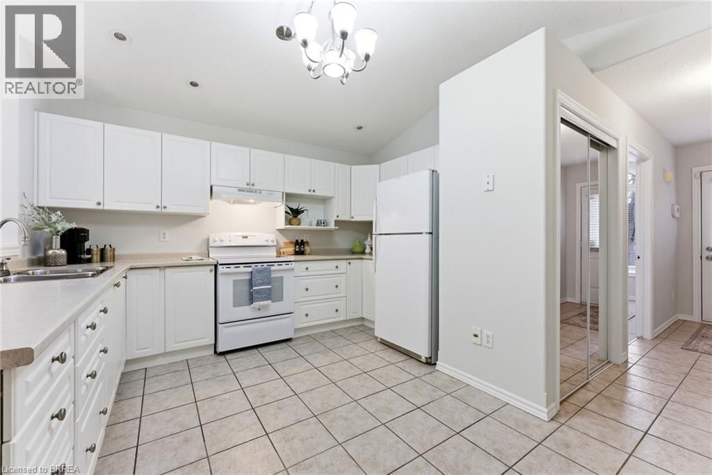 11 - 73 MORTON AVENUE Image 11