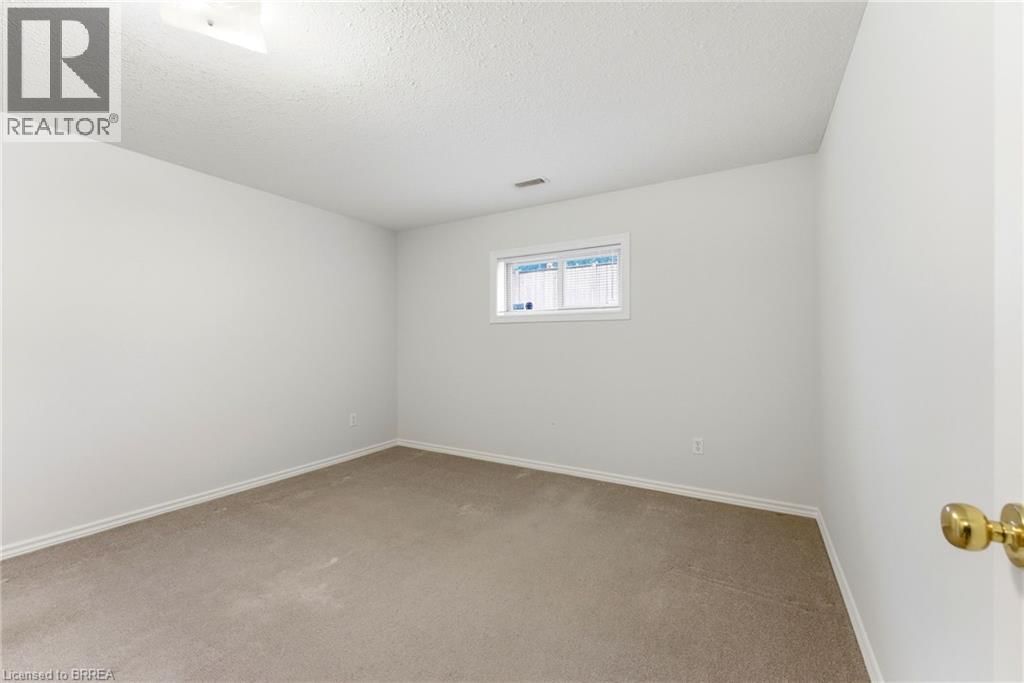 11 - 73 MORTON AVENUE Image 22