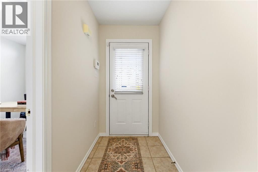 11 - 73 MORTON AVENUE Image 4