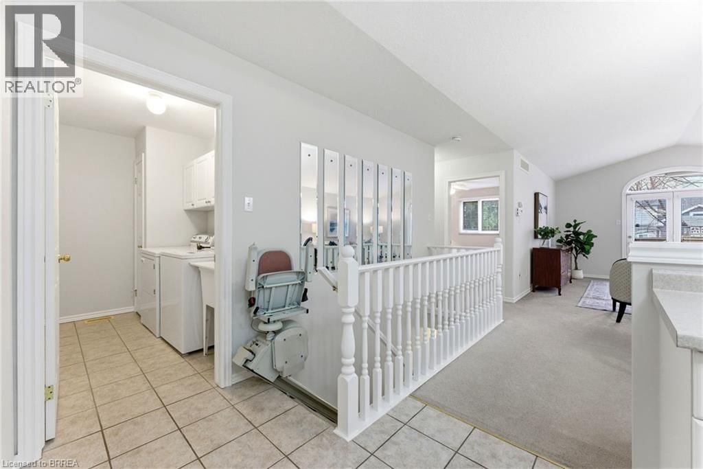 11 - 73 MORTON AVENUE Image 7