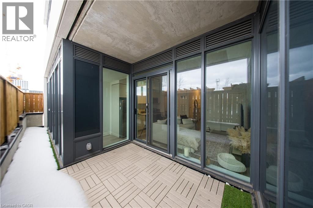 209 - 859 THE QUEENSWAY Image 29