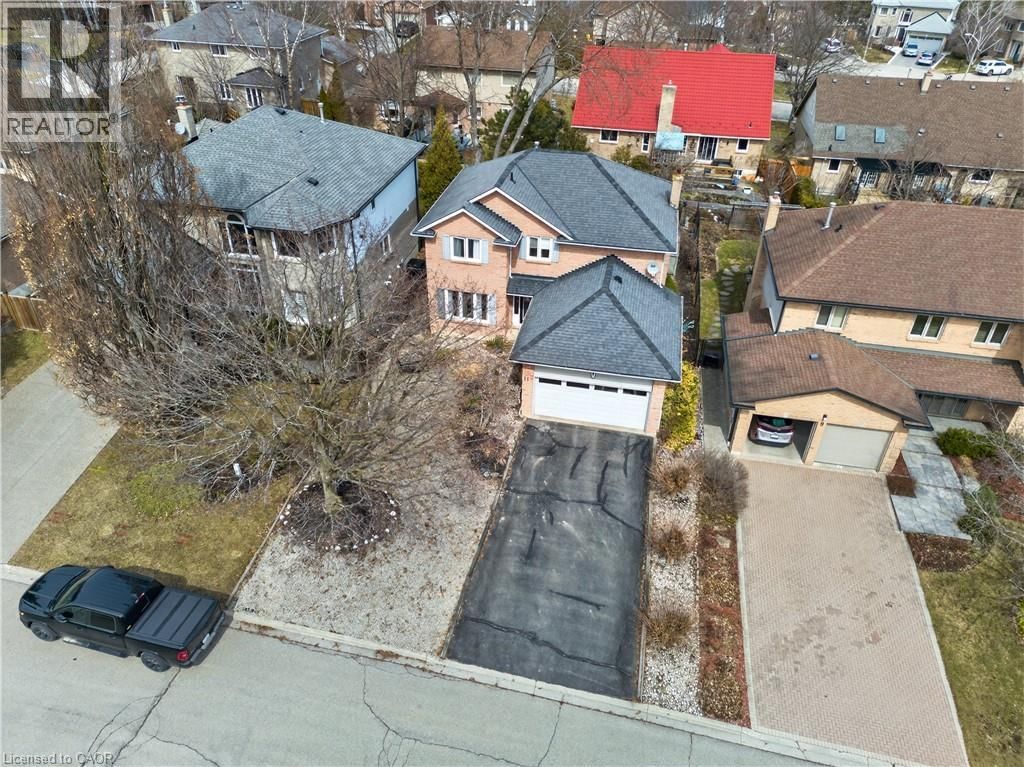 11 GIFFIN ROAD Image 2