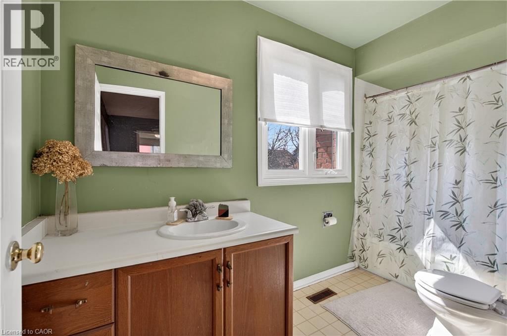 11 GIFFIN ROAD Image 26