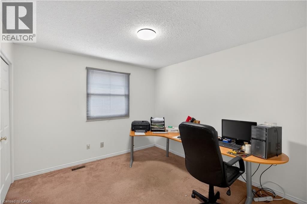 11 GIFFIN ROAD Image 27