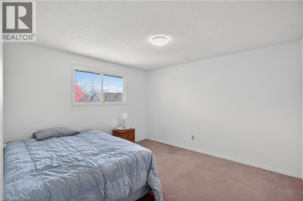 11 GIFFIN ROAD Image 29