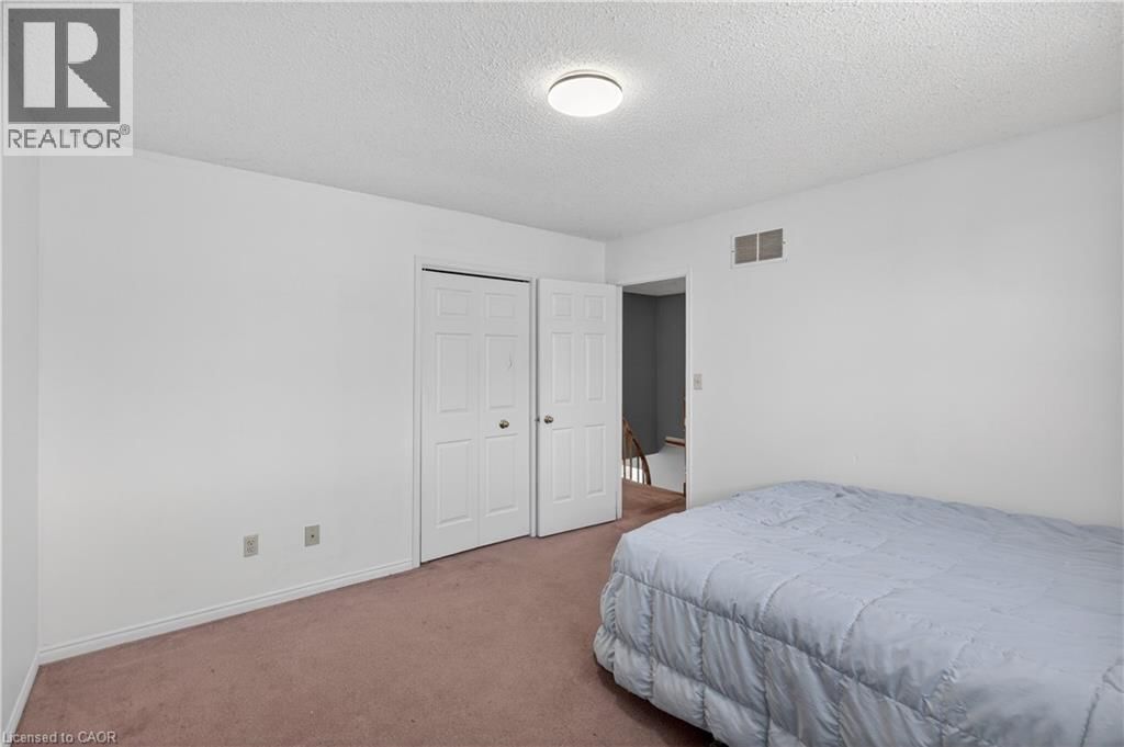 11 GIFFIN ROAD Image 30