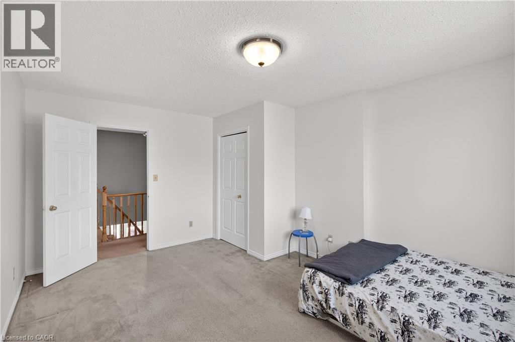 11 GIFFIN ROAD Image 31