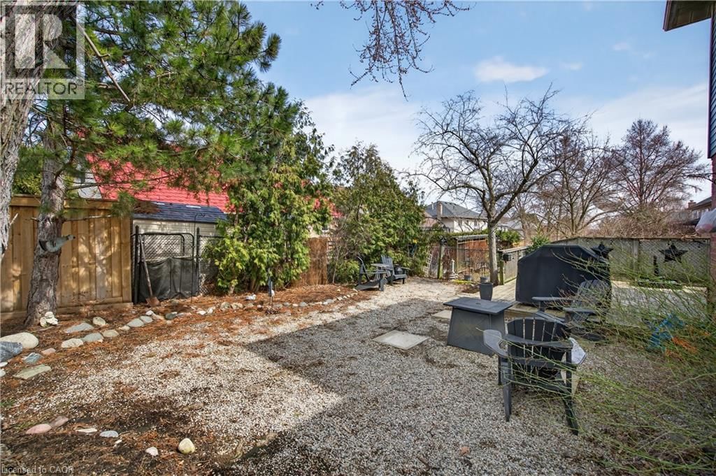 11 GIFFIN ROAD Image 44