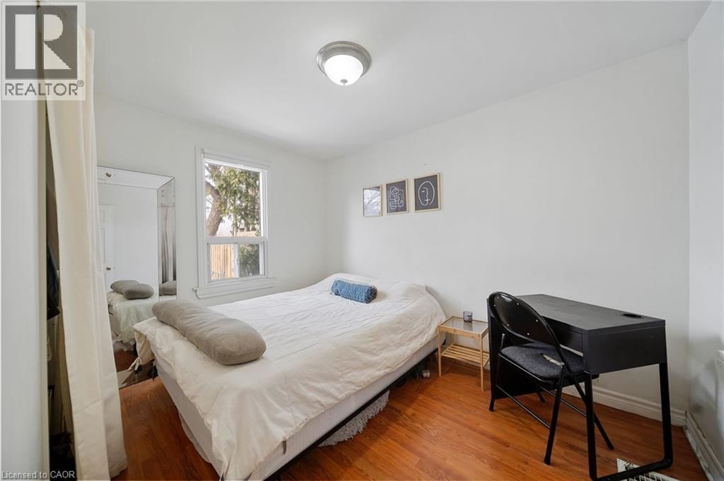 67 GLENDALE AVENUE NORTH Image 30