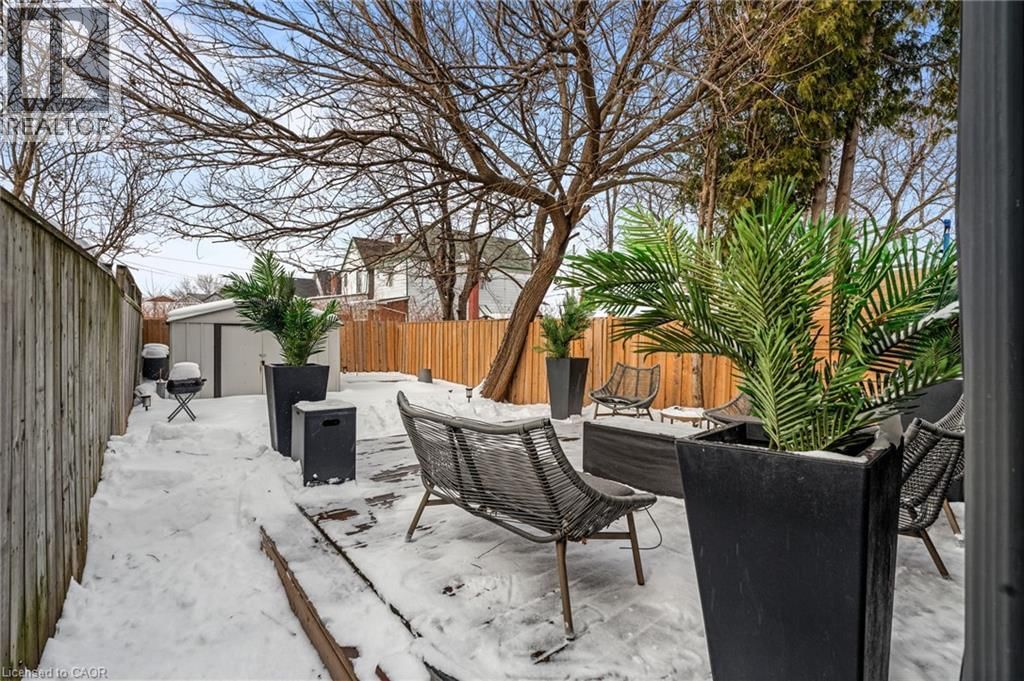 67 GLENDALE AVENUE NORTH Image 35