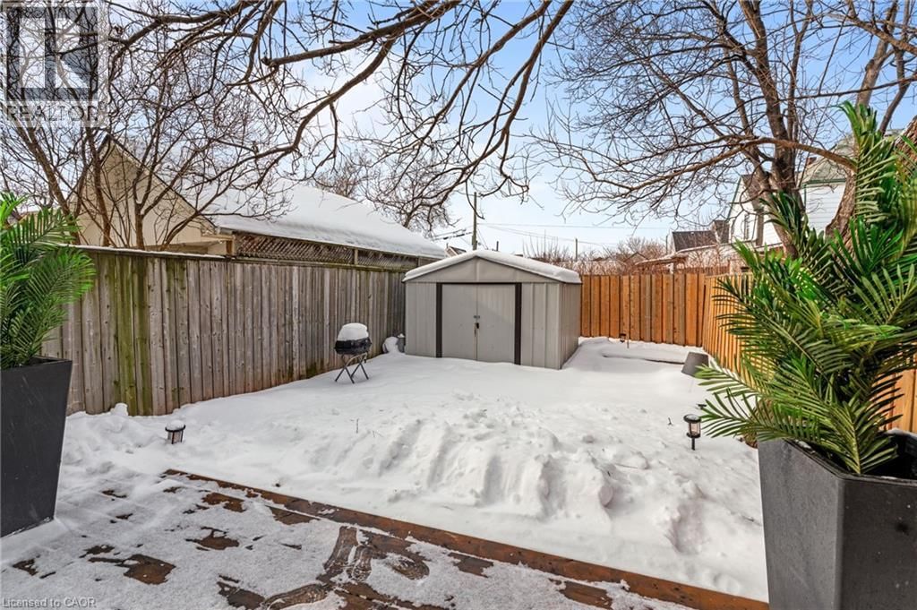 67 GLENDALE AVENUE NORTH Image 39