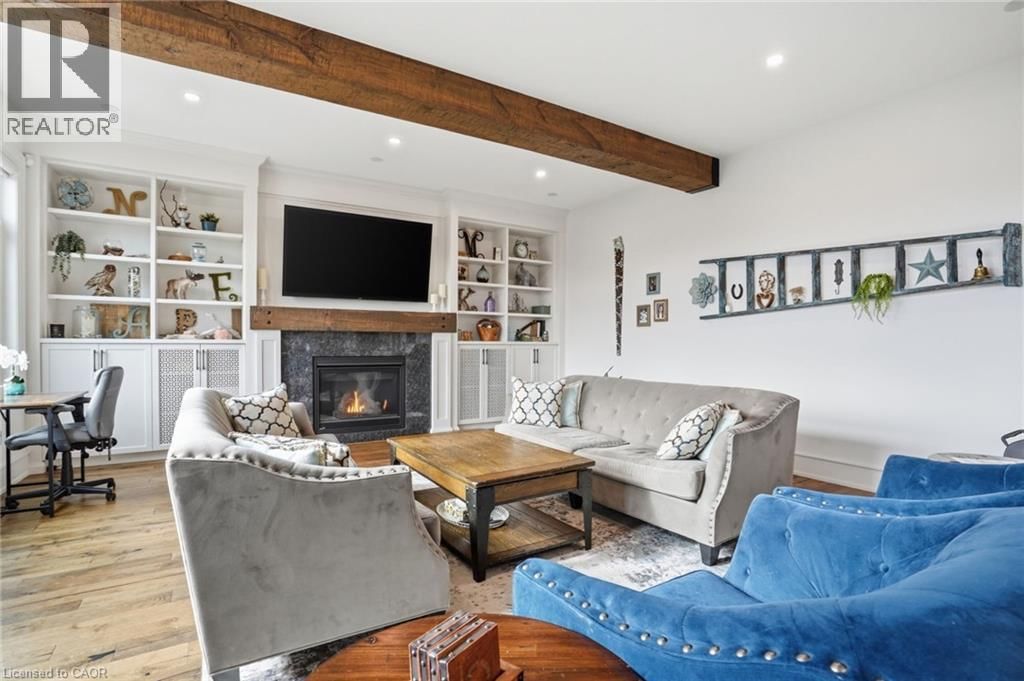 119 WILLOWBROOK DRIVE Image 15