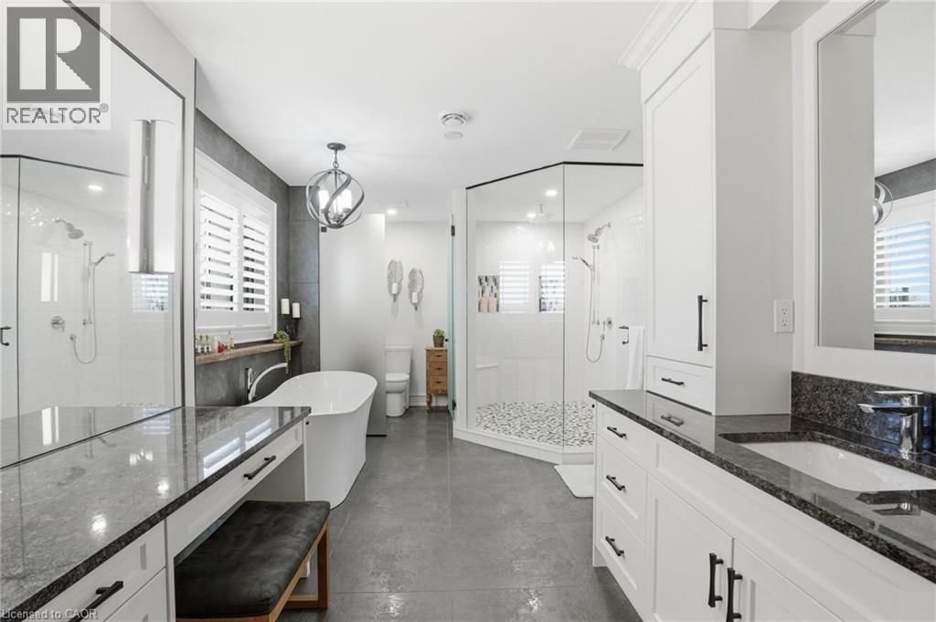 119 WILLOWBROOK DRIVE Image 32