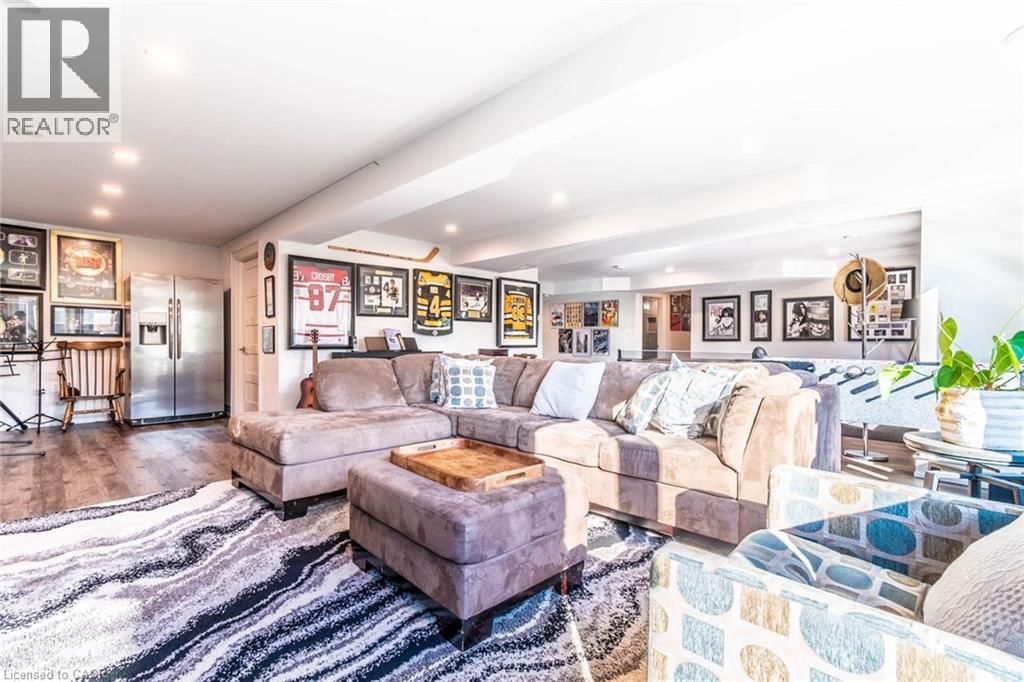 119 WILLOWBROOK DRIVE Image 37