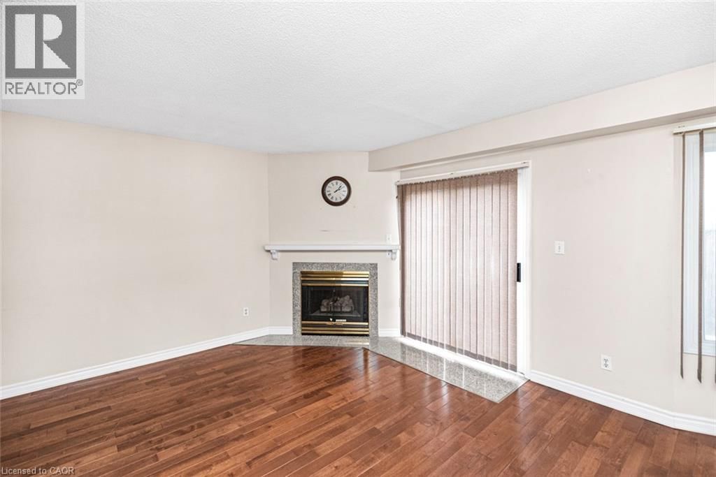 52 - 391 STONE CHURCH ROAD EAST Image 10