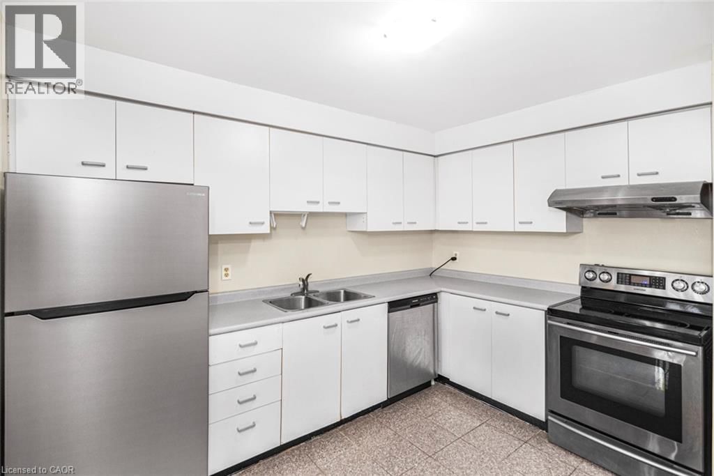 52 - 391 STONE CHURCH ROAD EAST Image 15