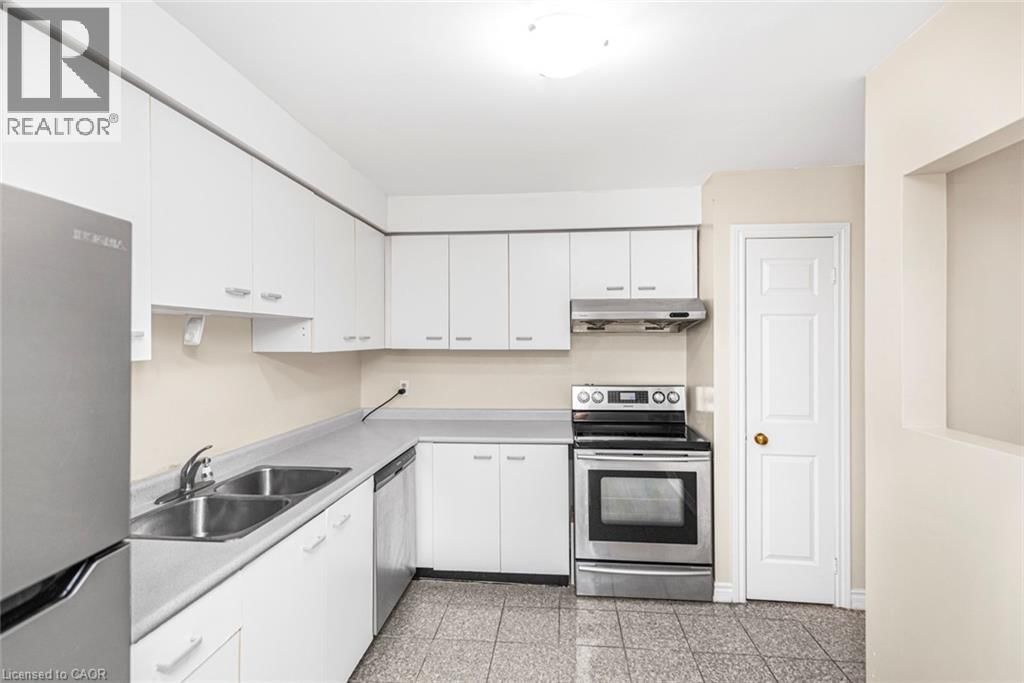 52 - 391 STONE CHURCH ROAD EAST Image 17