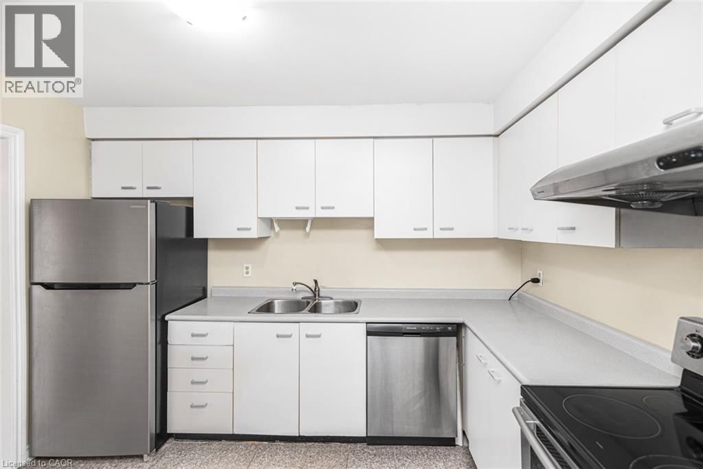 52 - 391 STONE CHURCH ROAD EAST Image 18