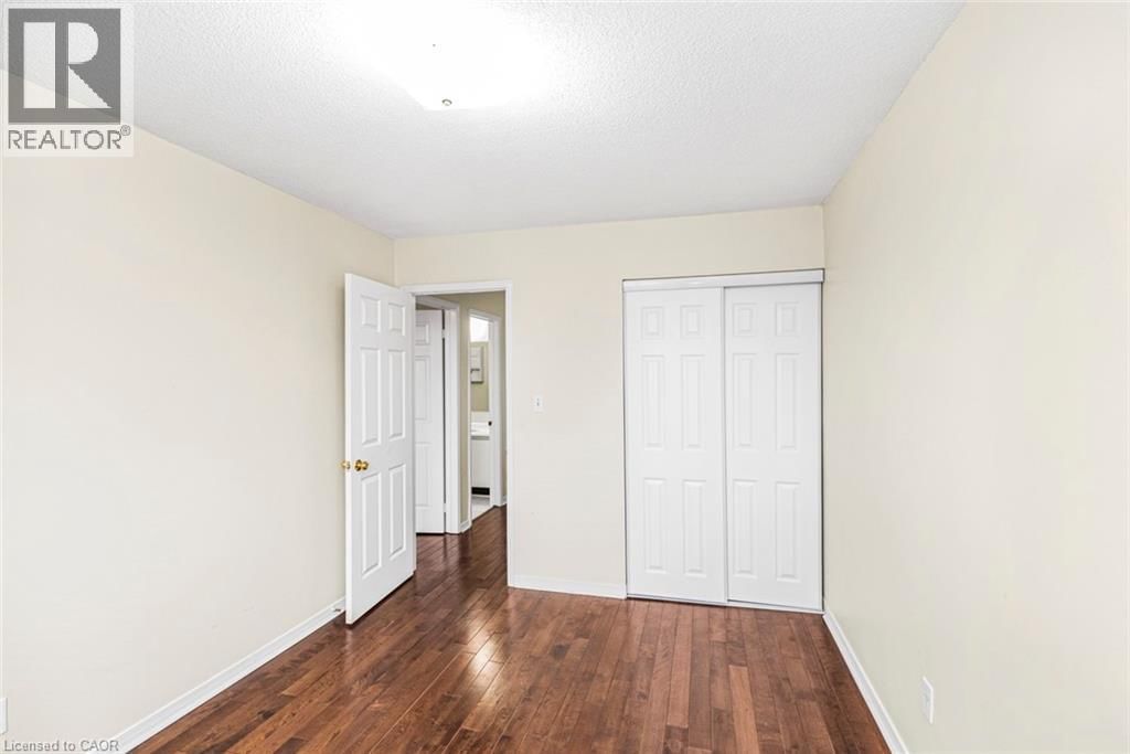 52 - 391 STONE CHURCH ROAD EAST Image 21