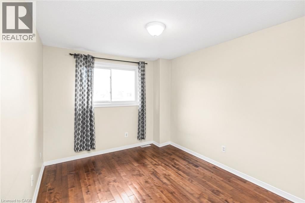 52 - 391 STONE CHURCH ROAD EAST Image 24