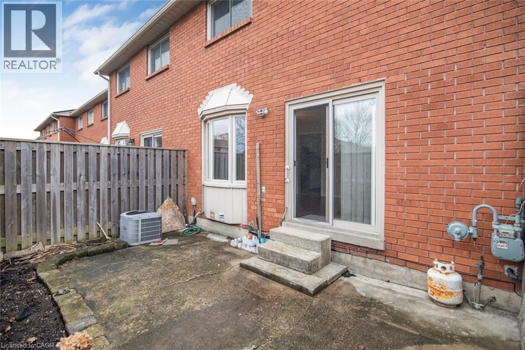 52 - 391 STONE CHURCH ROAD EAST Image 46