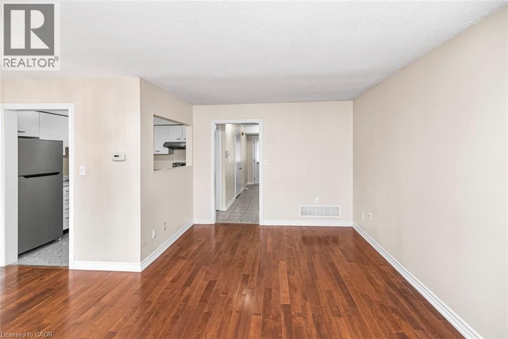 52 - 391 STONE CHURCH ROAD EAST Image 6