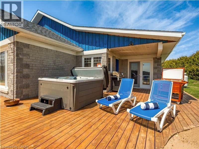 137 LAKESHORE DRIVE Image 16