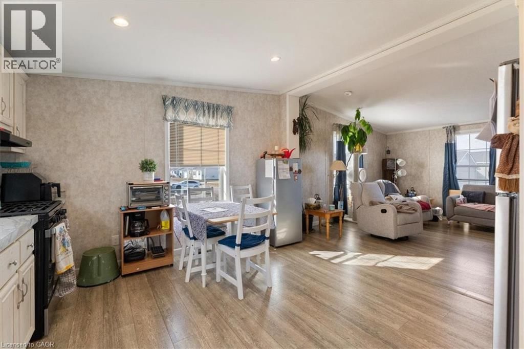 10 BENT WILLOW COURT Image 13