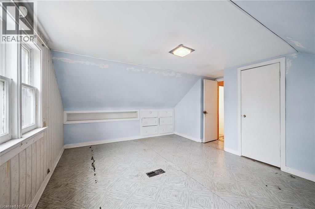 273 THALER AVENUE Image 22