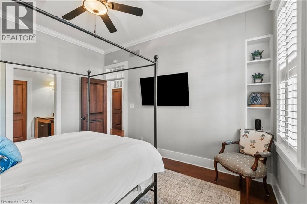 13 COLONEL COHOE STREET STREET Image 19