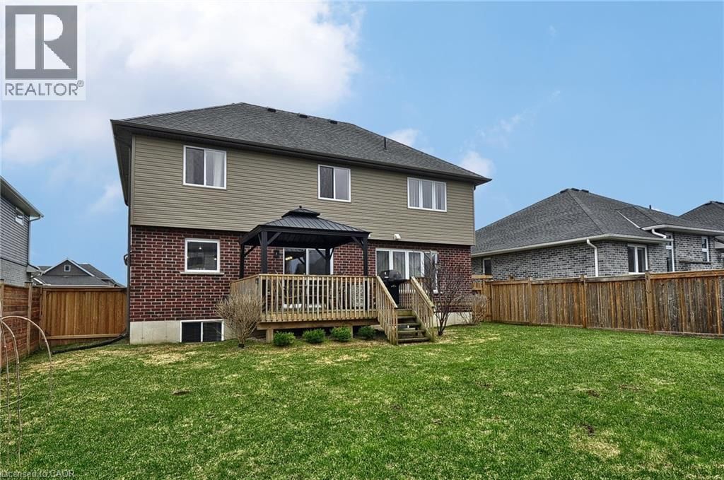 82 CURTIS STREET Image 43