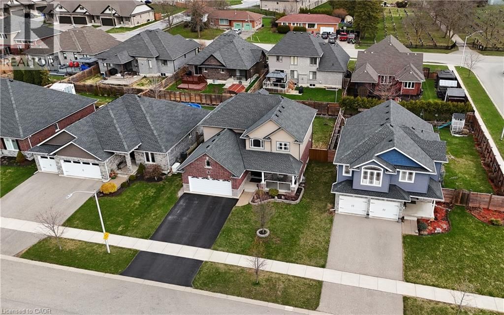 82 CURTIS STREET Image 46