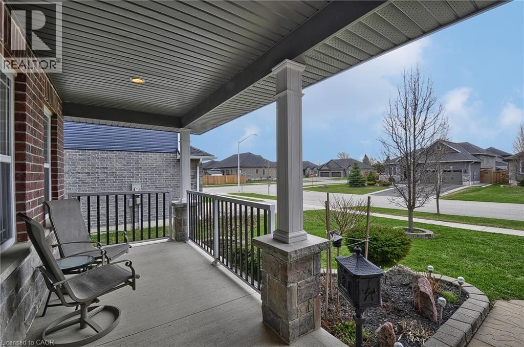 82 CURTIS STREET Image 5