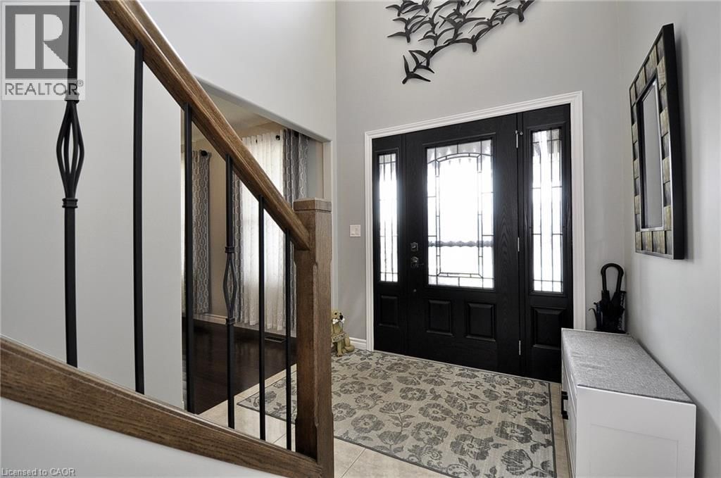 82 CURTIS STREET Image 6