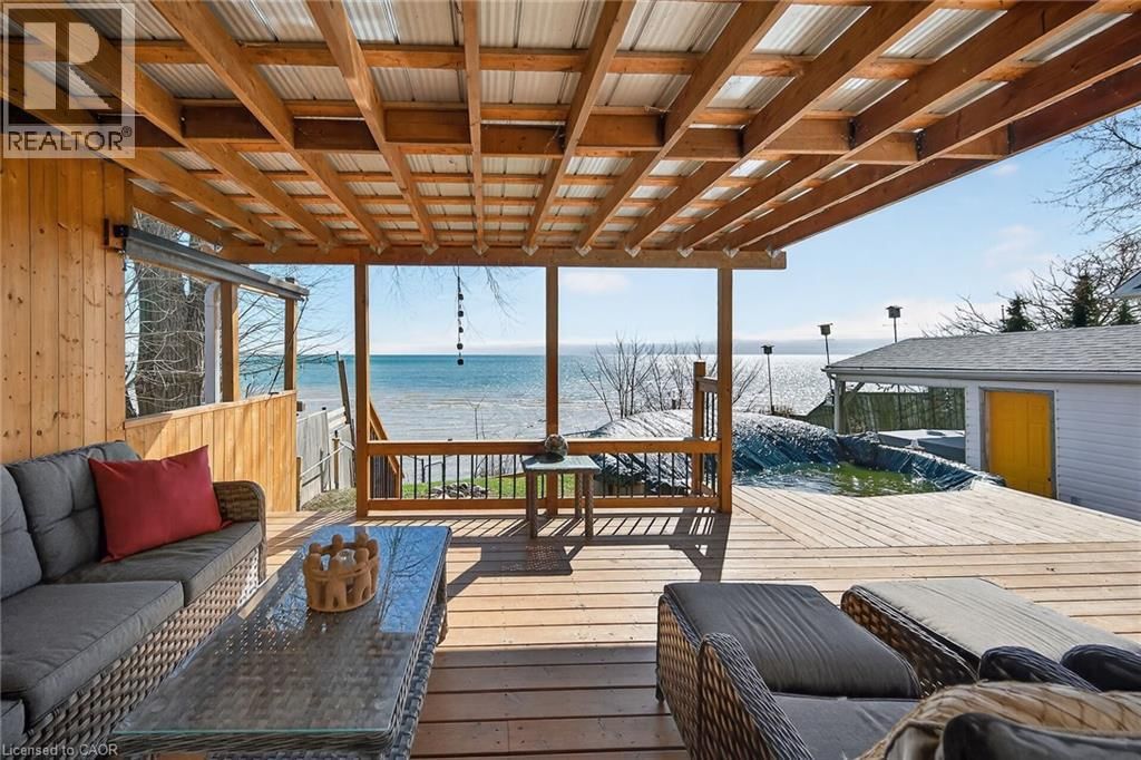 16 WILCOX DRIVE Image 12