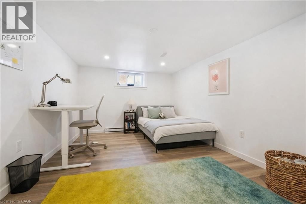 58 VANCOUVER DRIVE Image 10