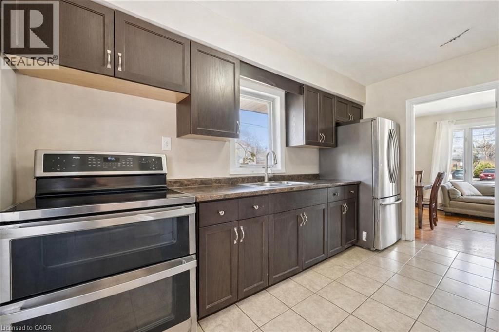 58 VANCOUVER DRIVE Image 4