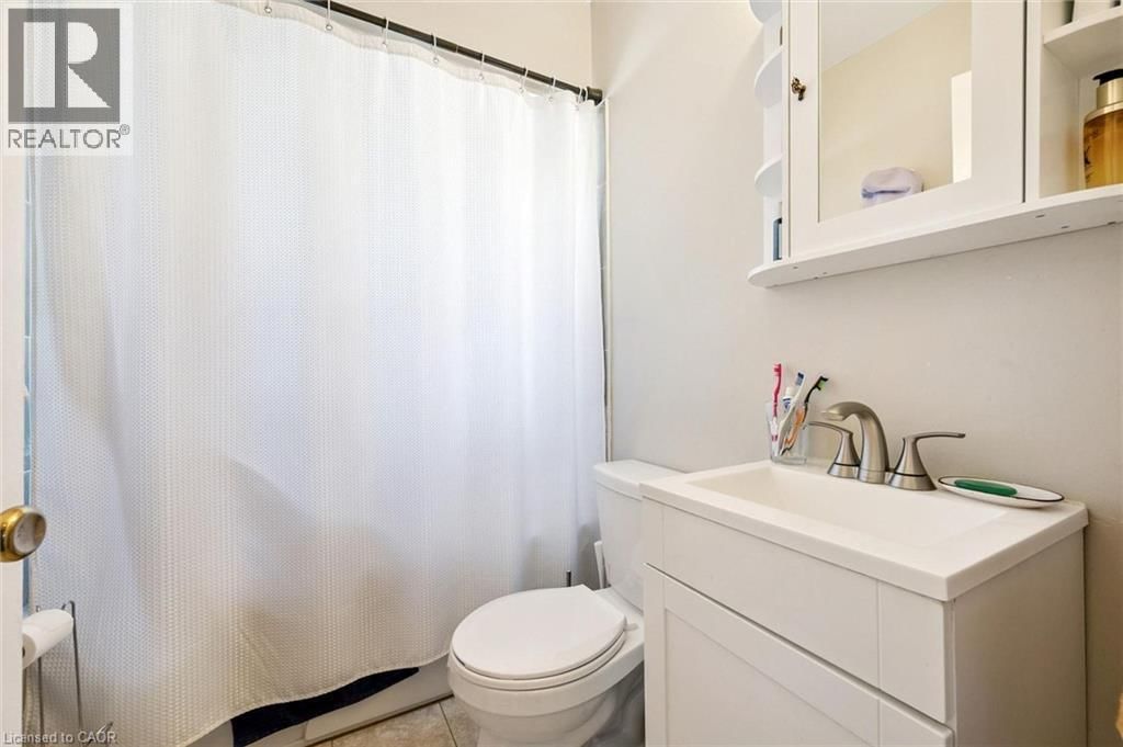 58 VANCOUVER DRIVE Image 5