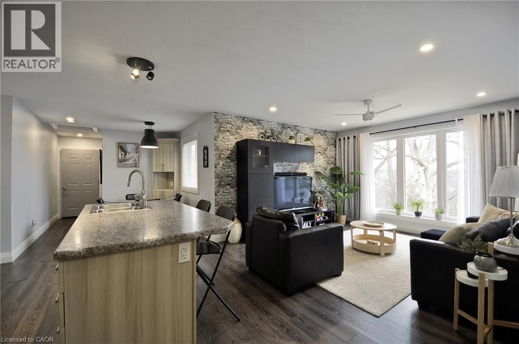 19 WOODLAND DRIVE Image 25