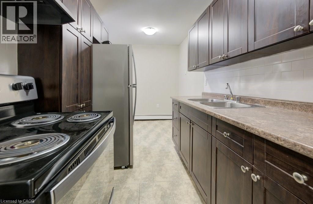 206 - 390 ADMIRAL DRIVE Image 5