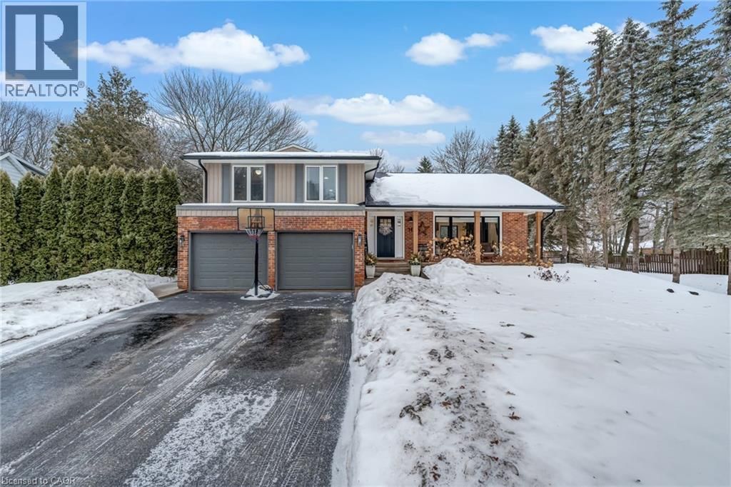 16 BANNISDALE WAY Image 1