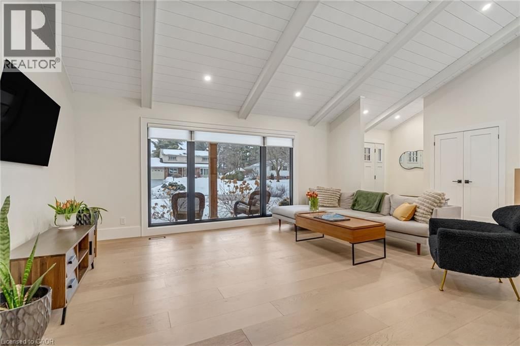 16 BANNISDALE WAY Image 14